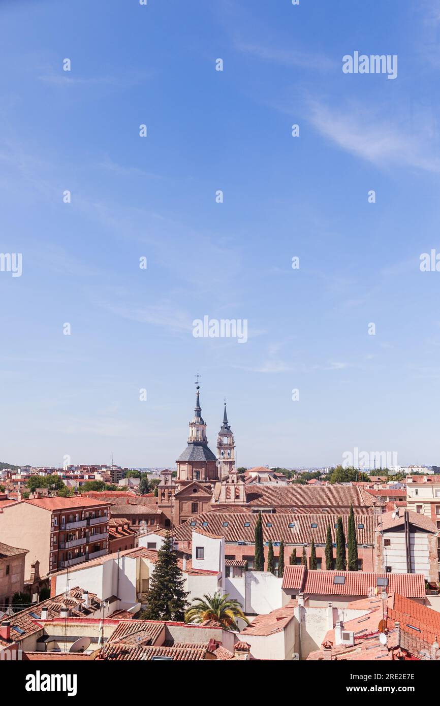 Aus der Vogelperspektive: Plaza de Cervantes, Alcala de Henares, Reiseziel der Gemeinde Madrid Stockfoto