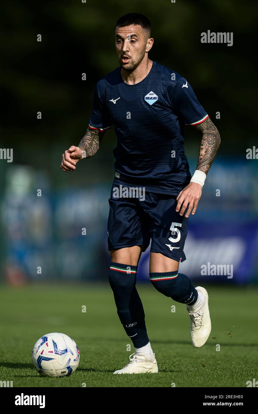 Matias Vecino von SS Lazio in Aktion während des vorsaisonfreundlichen Fußballspiels zwischen SS Lazio und US Triestina. Stockfoto