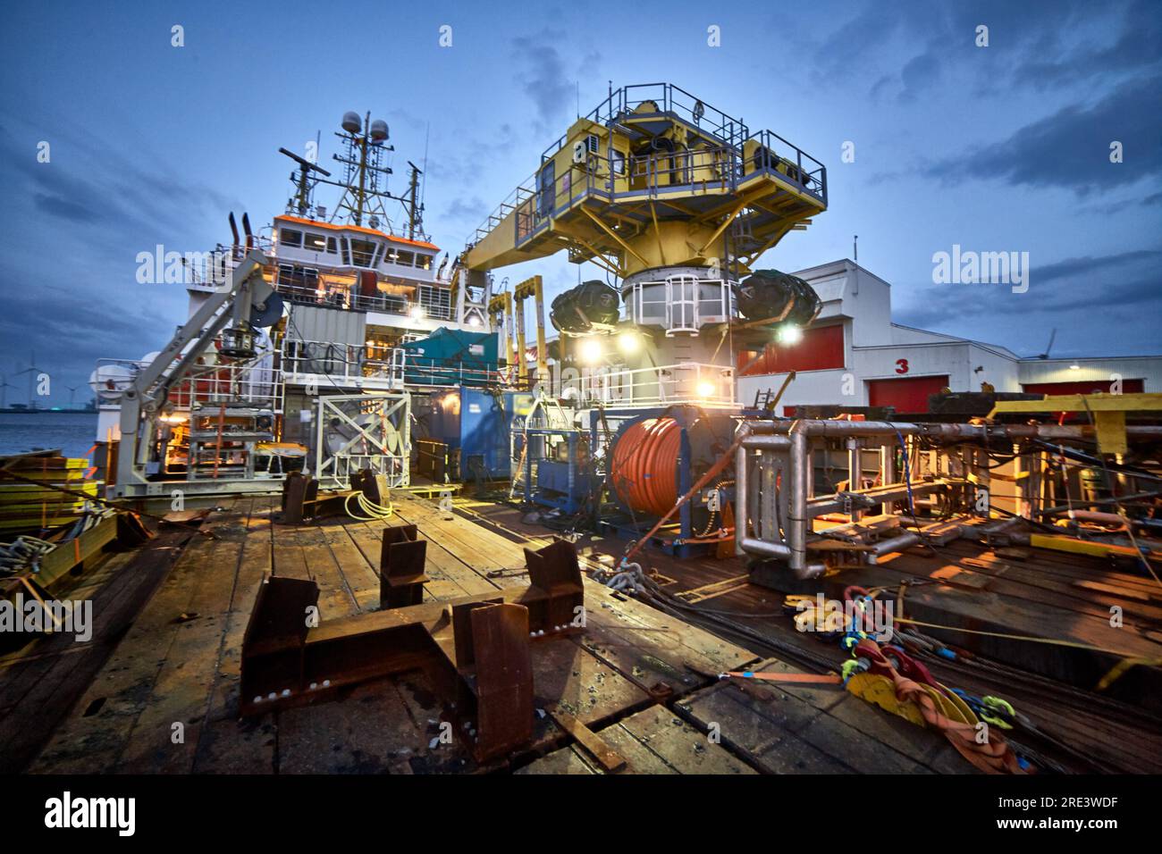 Hauptdeck des Bauwerks/Taucherunterstützungsschiff. Stockfoto