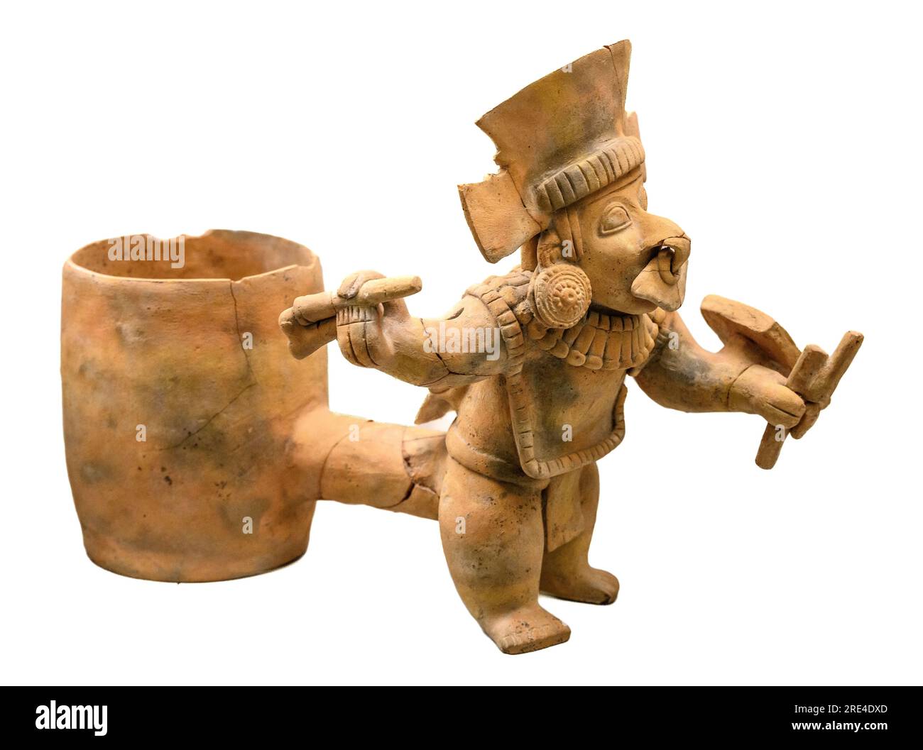 Keramikvas in Form einer Kriegerfigur. Jama-Coaque-Kultur, Ecuador. Regionalentwicklungszeitraum 500BC-500AD Stockfoto