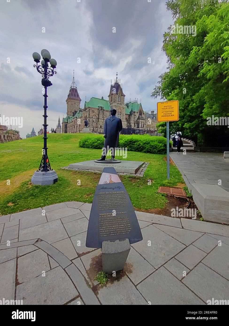 Parliament Hill/Buildings/-Statue von William Lyon Mackenzie King/Ottawa/Kanada Stockfoto