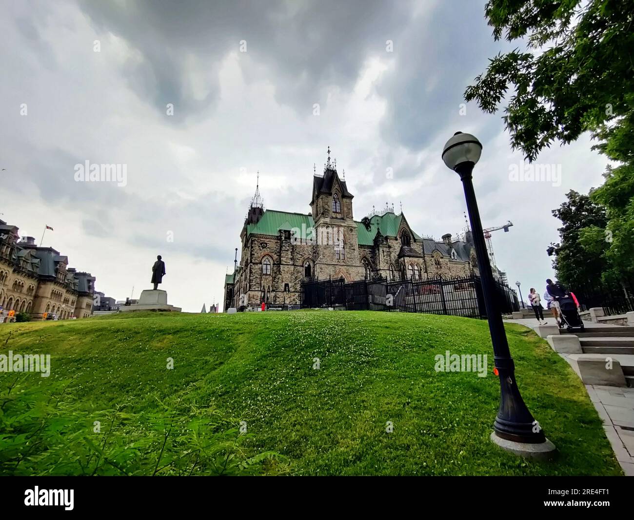 Parliament Hill/Buildings/-Statue von William Lyon Mackenzie King/Ottawa/Kanada Stockfoto