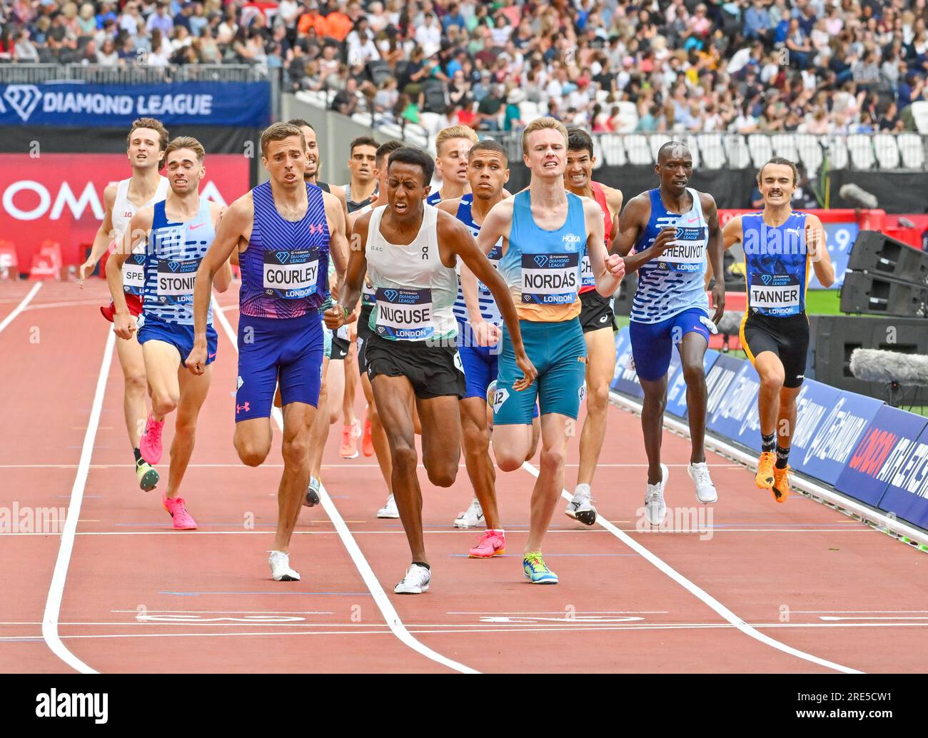 London Stadium, Queen Elizabeth Park, London, Großbritannien am 23 2023. Juli. 1500m Men, 1. NUGUSE Yared USA, 2. NORDÅS Narve Gilje NOR, 3. GOURLEY Neil GBR, 4. GILES Elliot GBR, 5. STONIER Matthew GBR, 6. McSWEYN Stewart AUS, 7. MECHAAL Adel ESP, 8. 11. CHERUIYOT Timothy KEN, 9. HABZ Azeddine FRA, 10., TANNER García Samuel NZL 12. SPENCER Adam AUS, 13. HOCKER Cole USA, 14. COSCORAN Andrew IRL, 15. MILLS George GBR, während des Wanda Diamond League London Athletics Meet im London Stadium, Queen Elizabeth Park, London, UK am 23 2023. Juli. Foto: Francis Kni Stockfoto