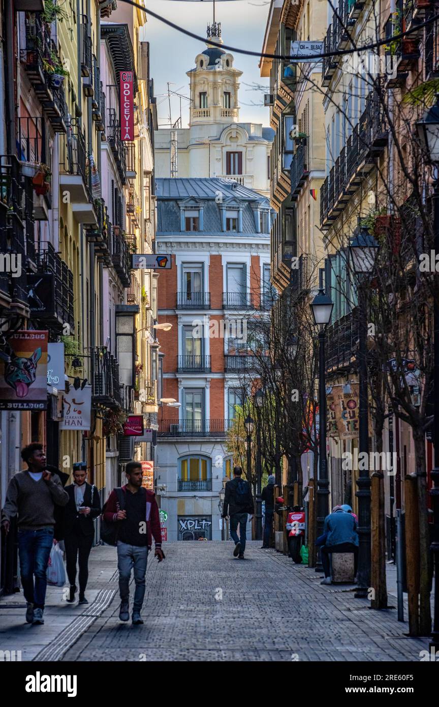 Straßen von Chueca, LGTBI+ Bezirk, Madrid, Spanien Stockfoto