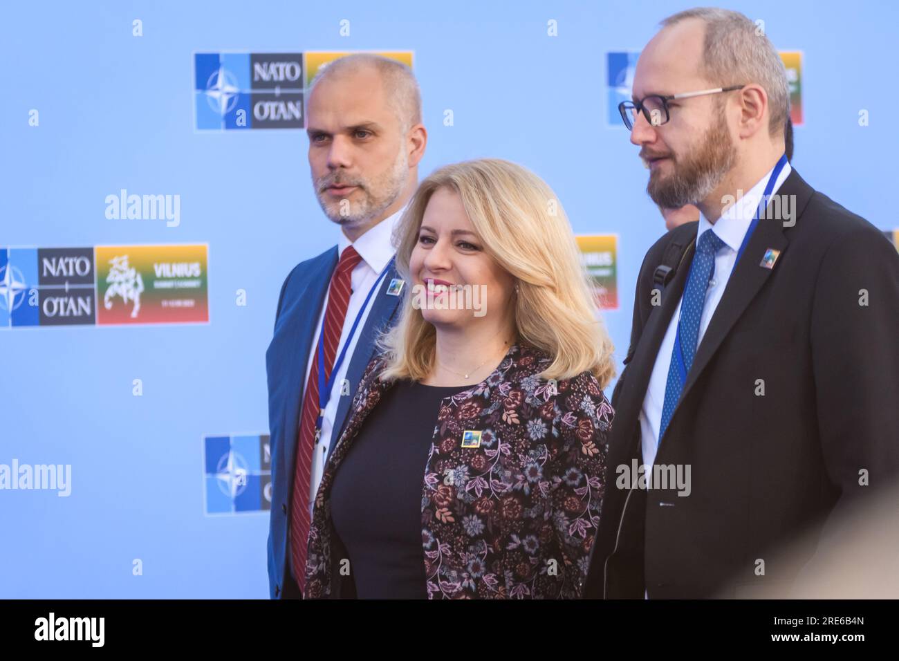 VILNIUS, LITAUEN. 12. Juli 2023 Zuzana Caputova, Präsidentin der Slowakei (C), auf DEM NATO-GIPFEL 2023 vor der Haustür. Stockfoto