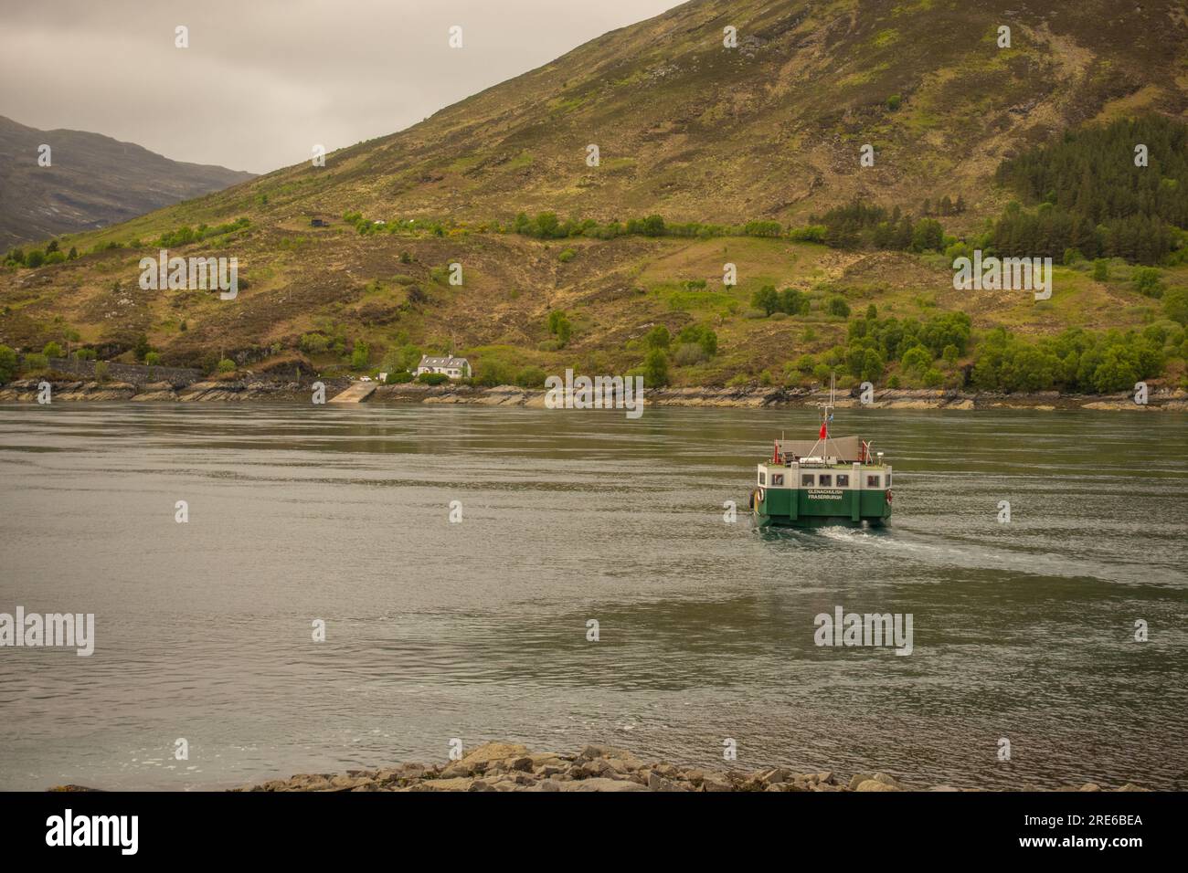 Die MS Glenachulish ist die letzte handbetriebene Drehteller-Fähre der Welt von Kyle Rhea bis Glenelg. Stockfoto