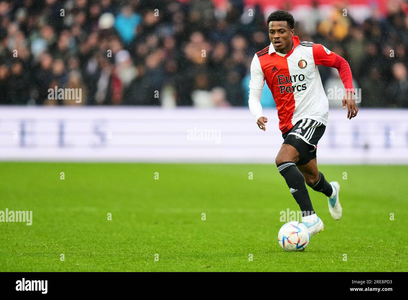 Rotterdam — Javairo Dilrosun von Feyenoord während des Spiels zwischen Feyenoord und FC Utrecht im Stadion Feijenoord De Kuip am 23. April 2023 in Rotterdam; Stockfoto