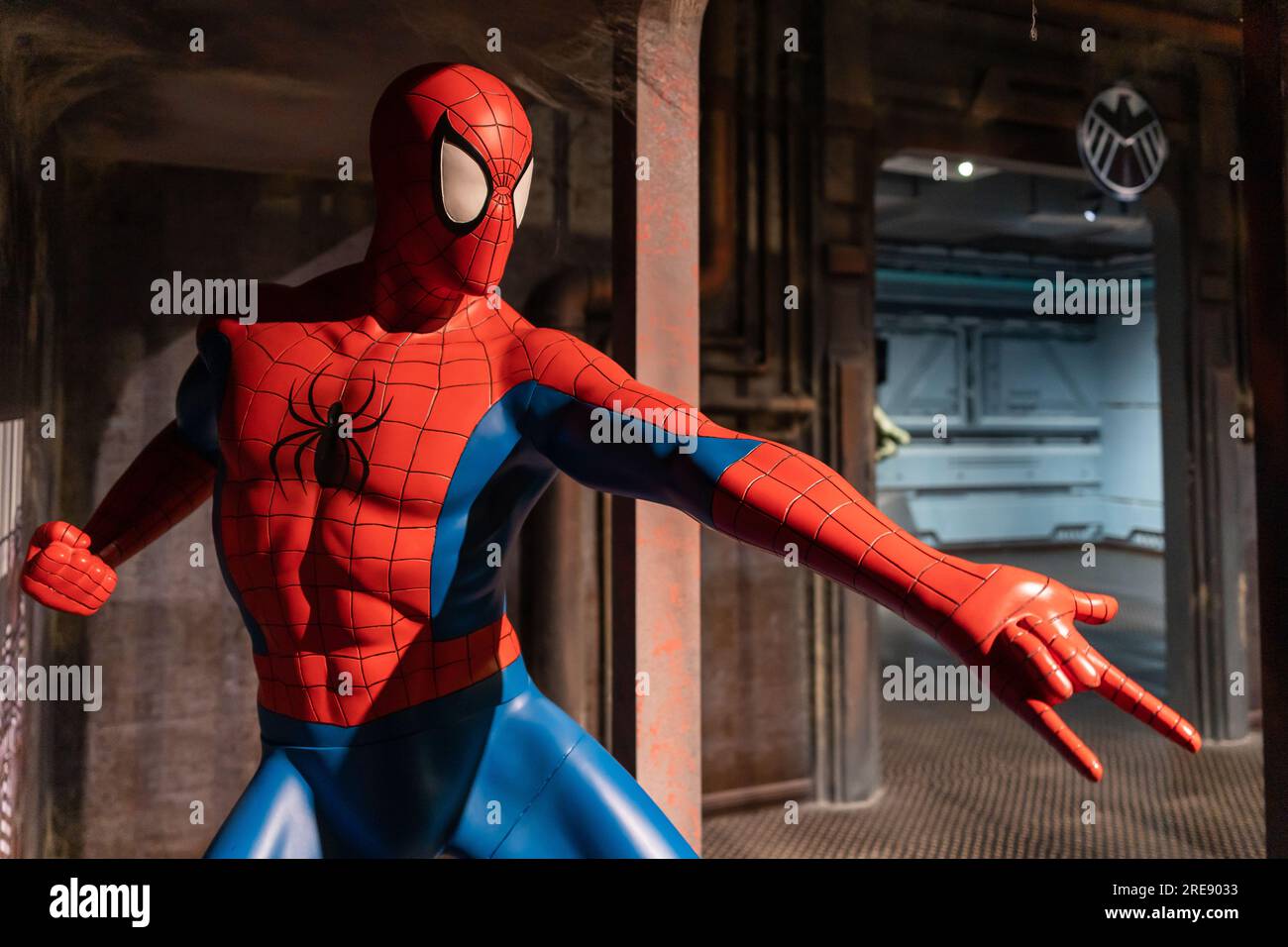 Shah Alam, Malaysia - April 17,2023 : Spider-man's Wachsfigur ausgestellt auf Red Carpet 2 in I-City Shah Alam. Stockfoto