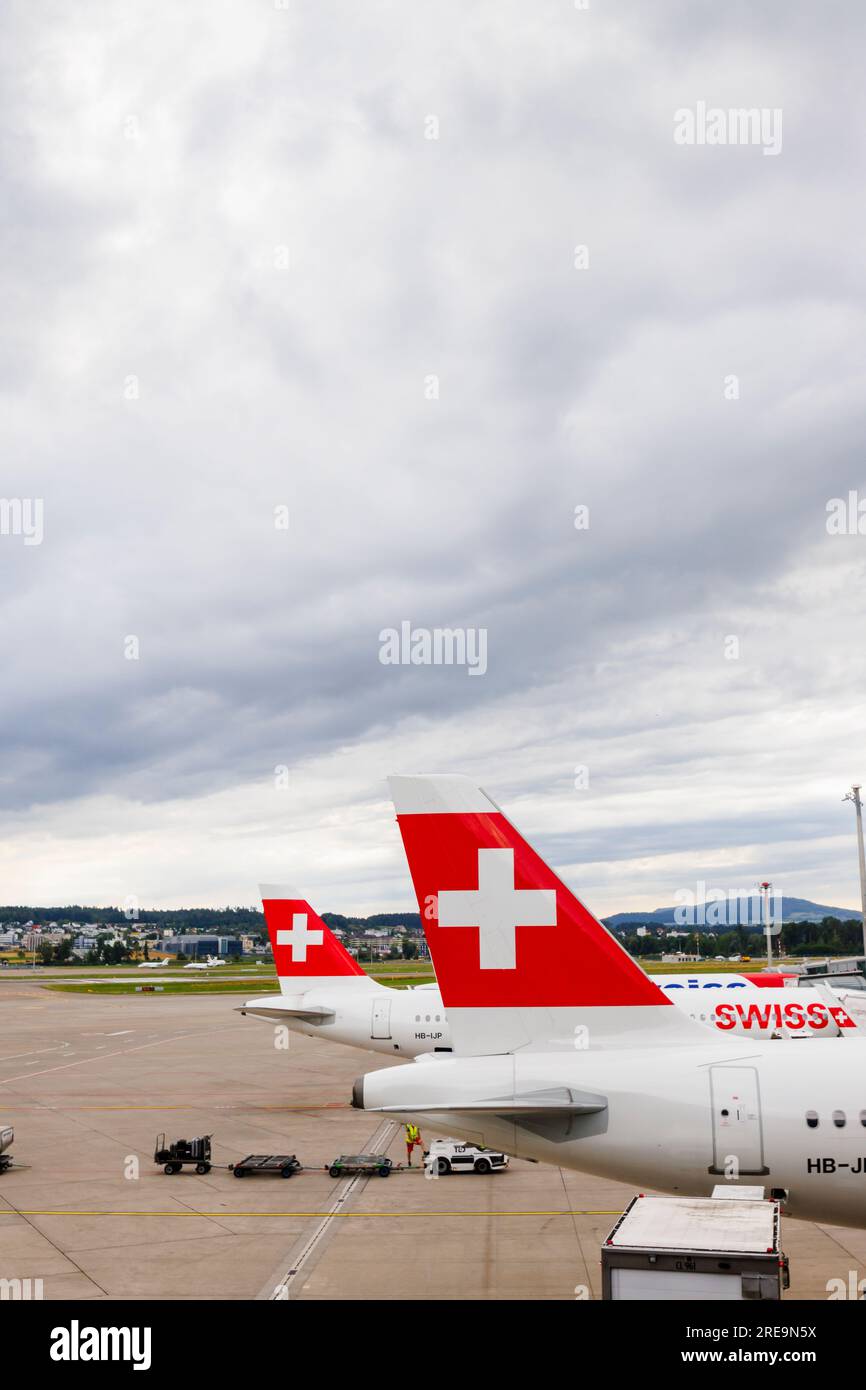 Airbus A320-271N Flugzeuge der Swiss International Air Lines AG (SWISS), Flaggenschiff der Schweiz, Tochtergesellschaft der Lufthansa Group, am Flughafen Zürich Stockfoto