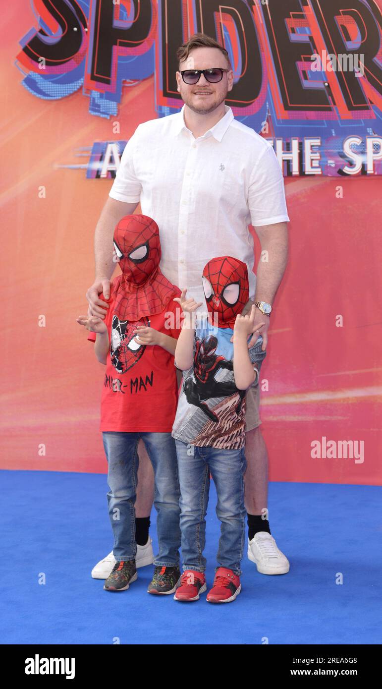 Foto Muss Gutgeschrieben Werden ©Alpha Press 078237 01/06/2023 George Groves Spiderman Versus Across The Spiderverse Premiere In London Stockfoto