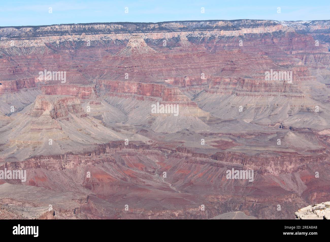 Erstaunliche Schicht nach Schicht aus wunderschönem Felsen im Grand Canyon. Stockfoto