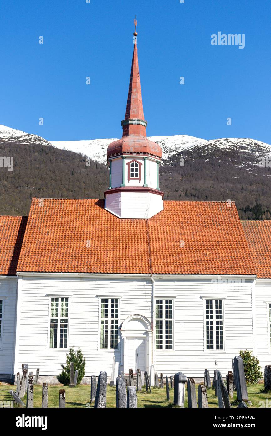 19. Century Eid Kyrkje (Eid Church), Eidsgata, Nordfjordeid, Vestland County, Norwegen Stockfoto
