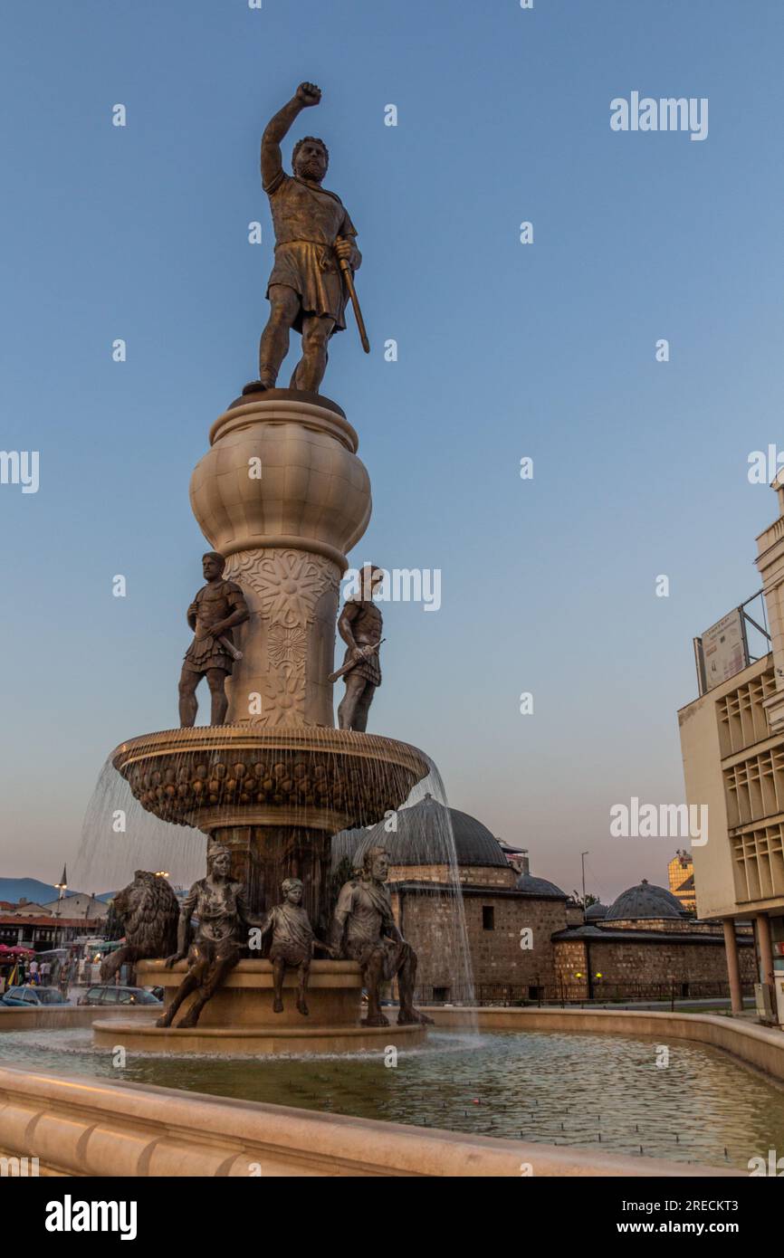 SKOPJE, NORDMAZEDONIEN - 9. AUGUST 2019: Denkmal Philip II. Von Mazedonien in Skopje, Nordmazedonien Stockfoto