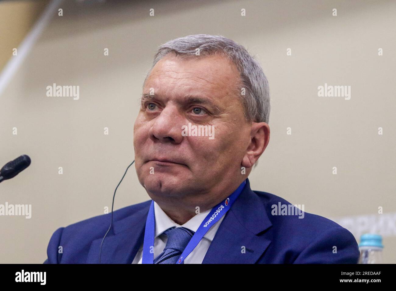 Sankt Petersburg, Russland. 27. Juli 2023. Yury Borisov, Generaldirektor der staatlichen Raumfahrtgesellschaft ROSCOSMOS, nimmt im Rahmen des zweiten Wirtschafts- und humanitären Gipfeltreffens 2023 in Sankt Petersburg an einer Sitzung zum Thema Russland – Afrika: Raumfahrttechnologien zur Beschleunigung der wirtschaftlichen Entwicklung und zur Verbesserung des Lebensstandards der Bevölkerung Teil. Kredit: SOPA Images Limited/Alamy Live News Stockfoto