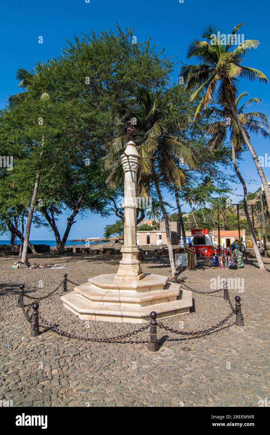 Denkmal in Form einer Säule. Ciudad Velha. Cidade Velha. Santiago. Cabo Verde. Afrika Stockfoto