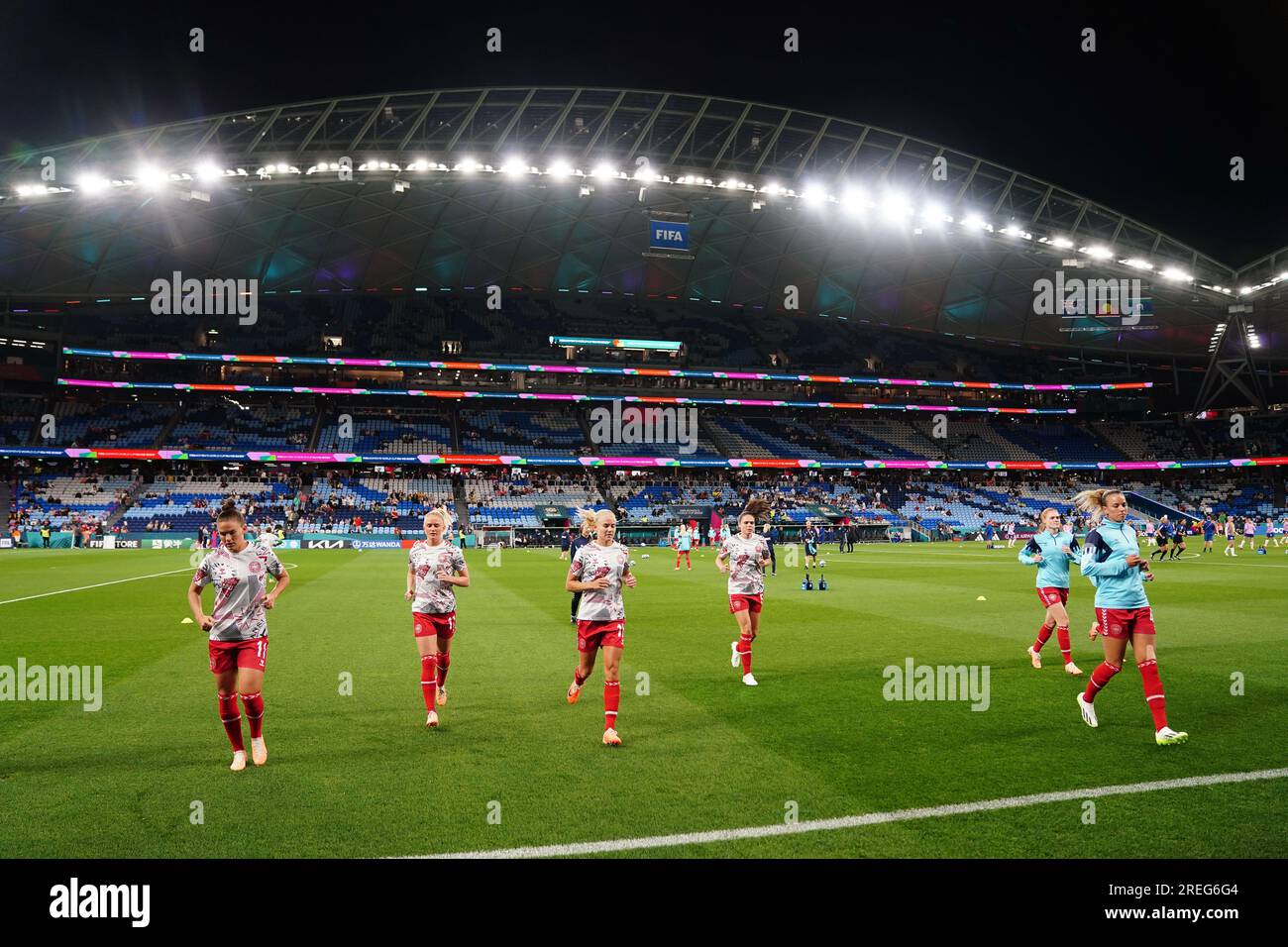 Dänische Spieler sind vor der FIFA Women's World Cup 2023, dem Group D-Spiel im Sydney Football Stadium in Moore Park, Australien, auf dem Vormarsch. Bilddatum: Freitag, 28. Juli 2023. Stockfoto