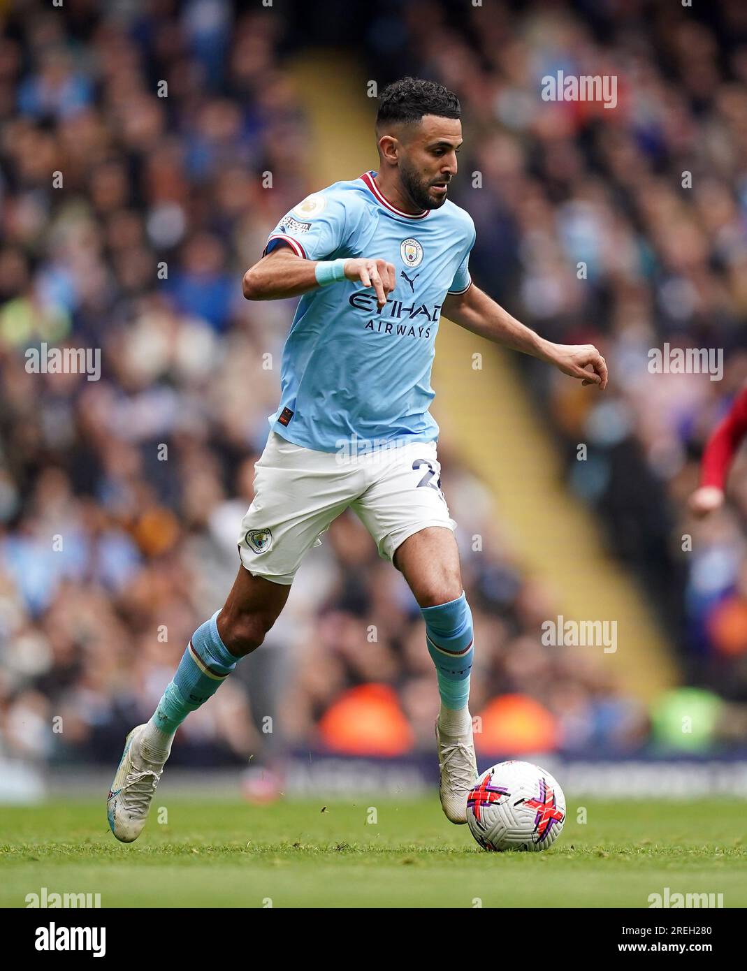 Dateifoto vom 01-04-2023 von Manchester Citys Riyad Mahrez. Manchester City Winger Riyad Mahrez ist jetzt Mitglied des Al-Ahli Saudi FC, der Premier League Club hat angekündigt. Ausgabedatum: Freitag, 28. Juli 2023. Stockfoto