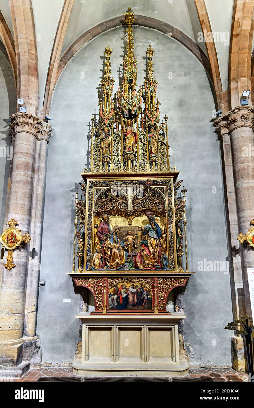 Colmar Elsass Frankreich. Elsässer Weinstraße. St. Martin-Kirche Stockfoto