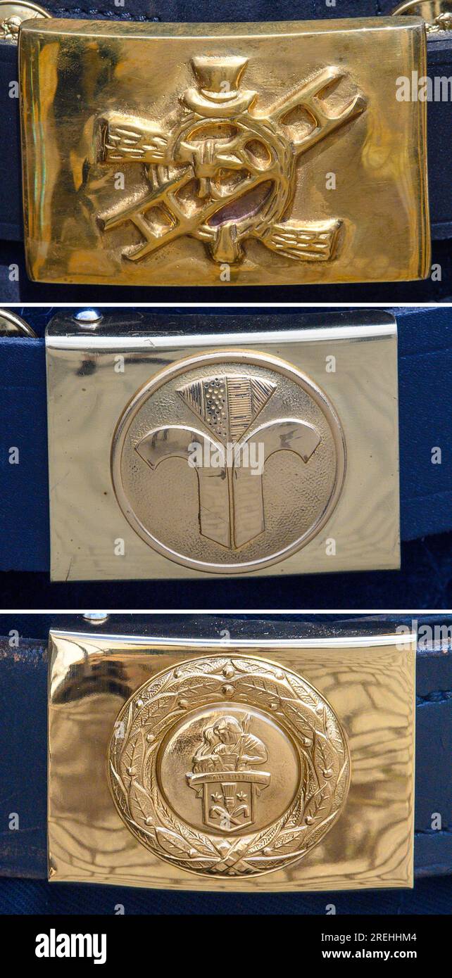 Ilberstedt, Deutschland. 28. Juli 2023. Die Kombination aus drei Fotos zeigt verschiedene Kaminkupplungen. Die obere zeigt Leiter, Zylinder, Handbesen, Seil- und Ballgewicht, die mittlere zeigt das Wappen der Bundesvereinigung der Schornsteinfeger und die untere zeigt Florian, den schutzpatron der Schornsteinfeger. Die Schornsteinfeger-Gilde von Sachsen-Anhalt hatte neun Schornsteinfeger als Reisevertreter herausgegeben. Kredit: Klaus-Dietmar Gabbert/dpa/ZB/dpa/Alamy Live News Stockfoto