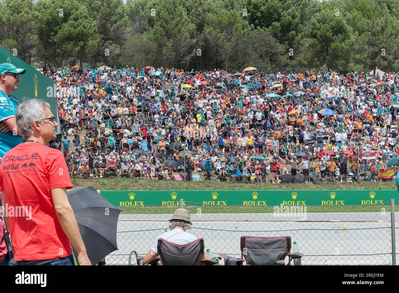 04.06.2023. Montmeló, Spanien, Pelouse voller Fans vor dem Start des Formel-1-Rennens auf der spanischen GP 2023 Stockfoto