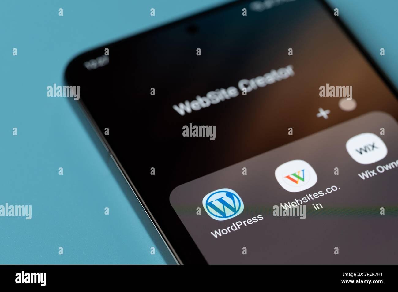 New York, USA - 27. Juli 2023: Website Creator Apps wordpress, Websites, wix auf Smartphone-Bildschirm Nahaufnahme Stockfoto