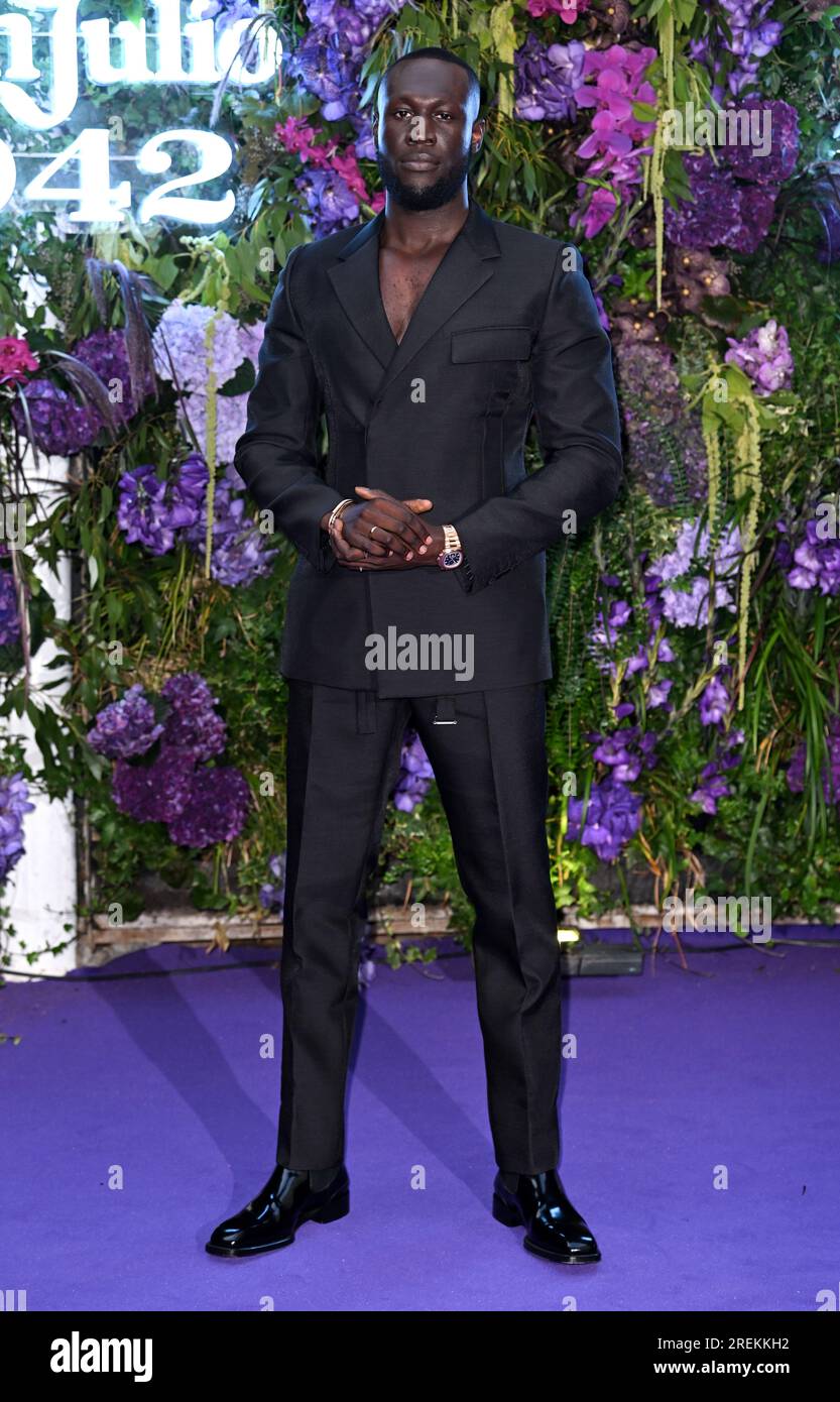 London, Großbritannien. 28. Juli 2023. Stormzy Ankunft im Mike Gala, StormzyÕs 30. Geburtstag mit Biltmore Mayfair, LXR Hotels & Resorts und Don Julio 1942, London. Kredit: Doug Peters/EMPICS/Alamy Live News Stockfoto