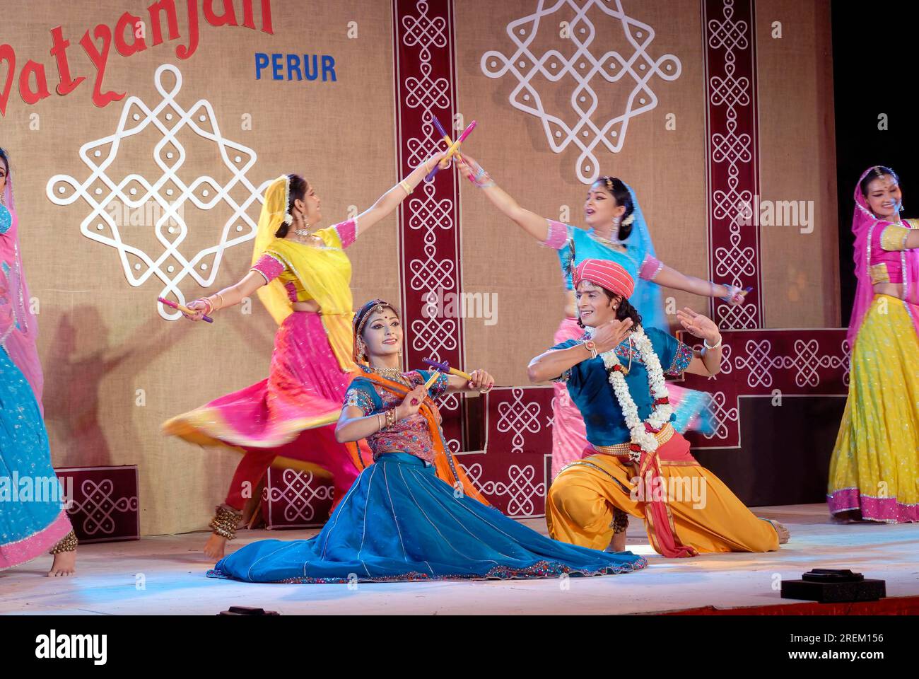 Kathak-Tanz im Natiyanjali-Festival im Perur-Tempel, Tamil Nadu, Indien Stockfoto