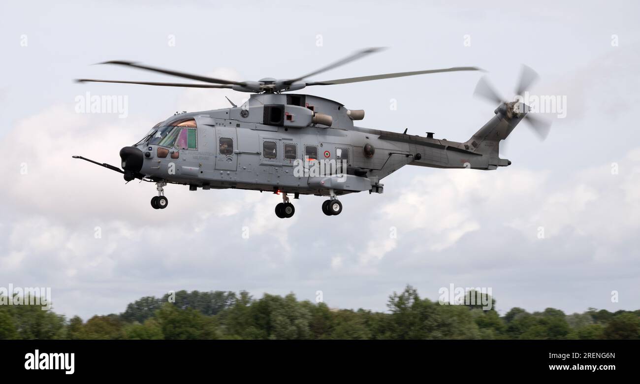 Aeronautica Militaire Leonardo HH-101A Caesar Helicopter, Ankunft am Royal International Air Tattoo 2023 Stockfoto