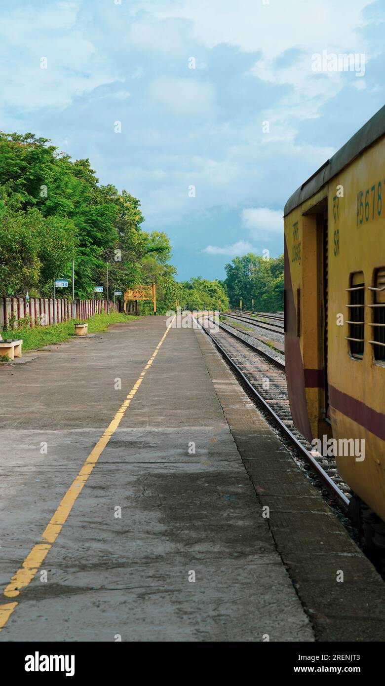 Der Bahnhof Nilambur Road ist ein Bahnhof, der die Stadt Nilambur im Malappuram-Bezirk Kerala, Indien, bedient. 10. Juli 2023 Stockfoto