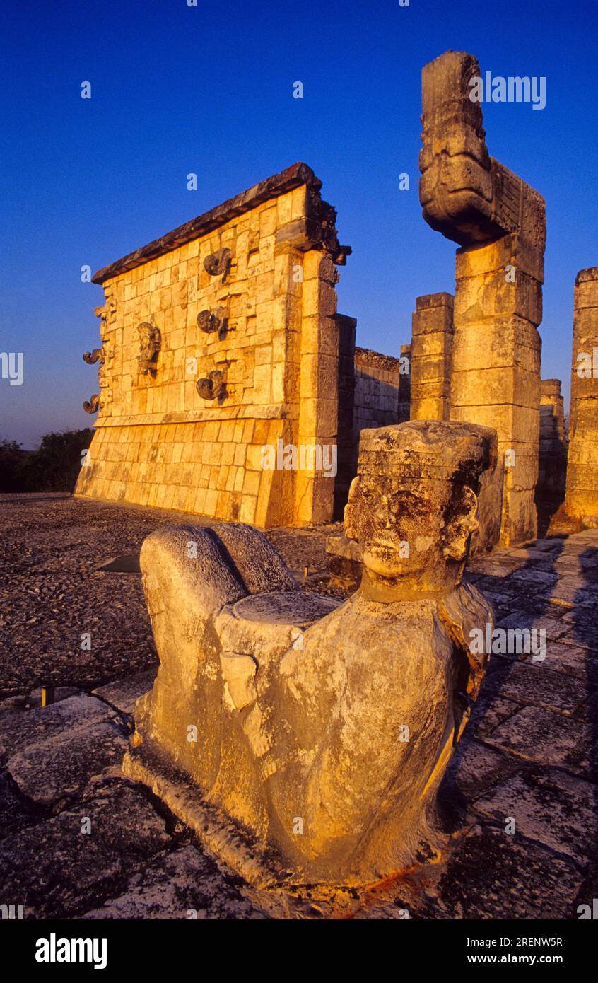 Chac-Mool-Statue (Maya-Regengott). Tempel der Krieger. Chichen Itza. Mexiko Stockfoto