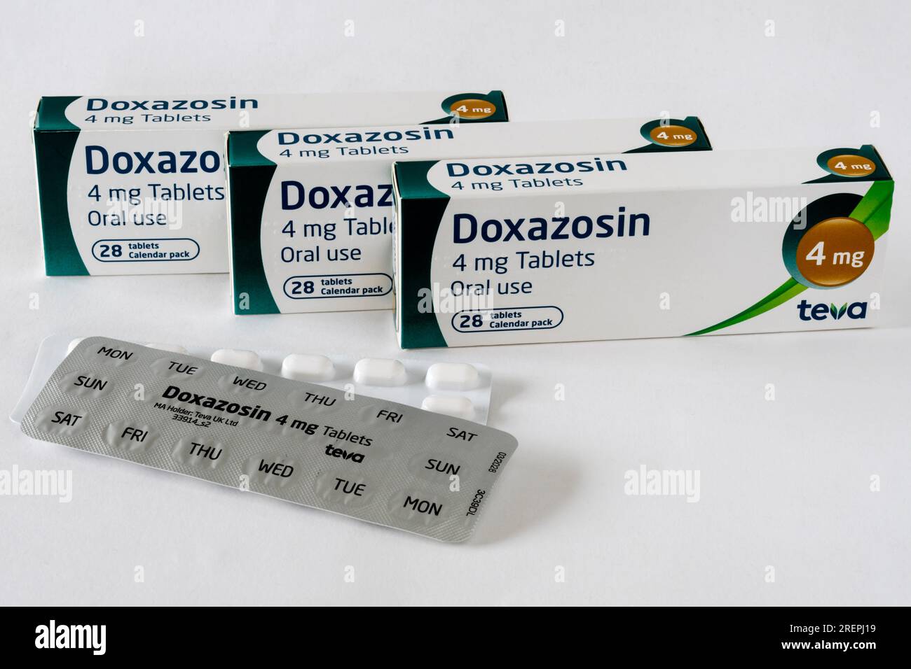 Bestandsbild von Packungen Doxazosin-Pillen zur Behandlung des Bluthochdrucks. Stockfoto