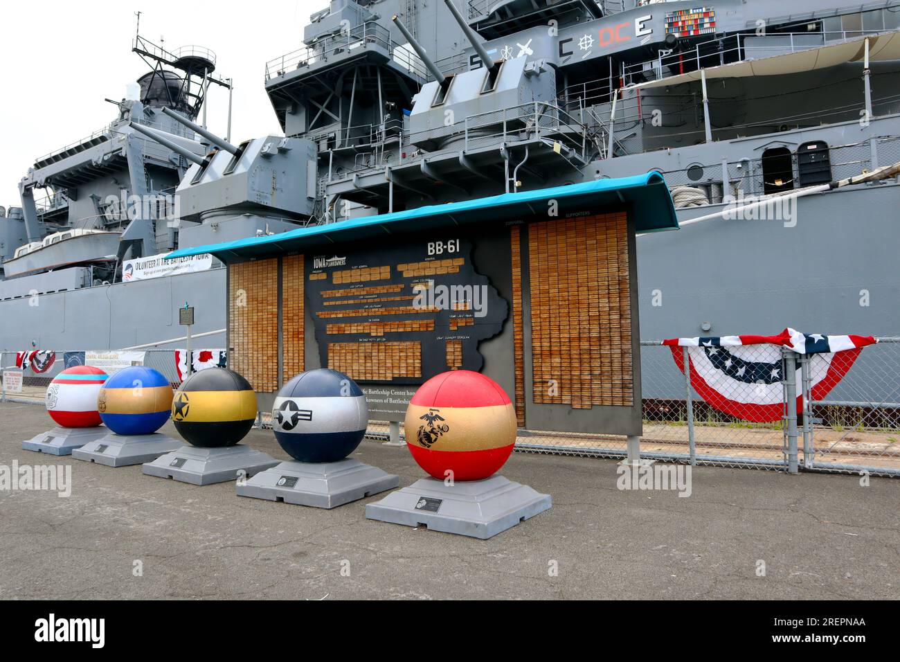 San Pedro (Los Angeles) Kalifornien: Schlachtschiff IOWA BB-61 Museum in San Pedro, Hafen von Los Angeles Stockfoto