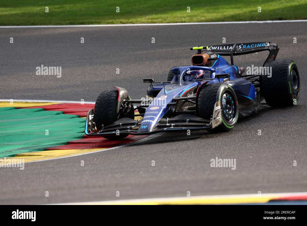 Stavelot, Belgien. 29. Juli 2023. Logan Sargeant of Williams Racing auf der Rennstrecke während des Sprintrennen des F1 Grand Prix von Belgien im Spa Francorchamps am 29. Juli 2023 in Stavelot, Belgien. Kredit: Marco Canoniero/Alamy Live News Stockfoto