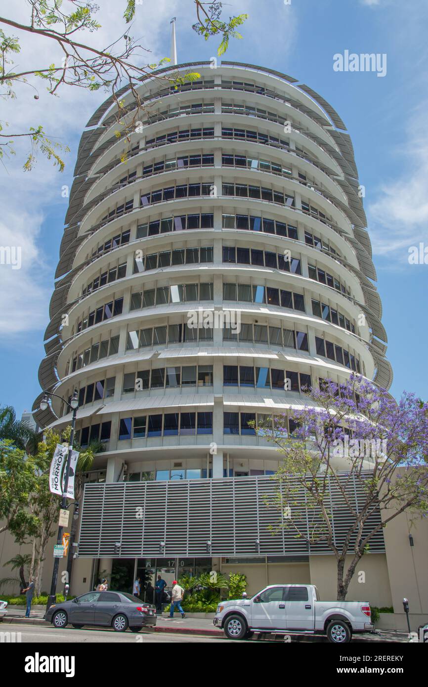 Der berühmte Capitol Records Tower in Hollywood und Vine in Hollywood, Kalifornien. Stockfoto