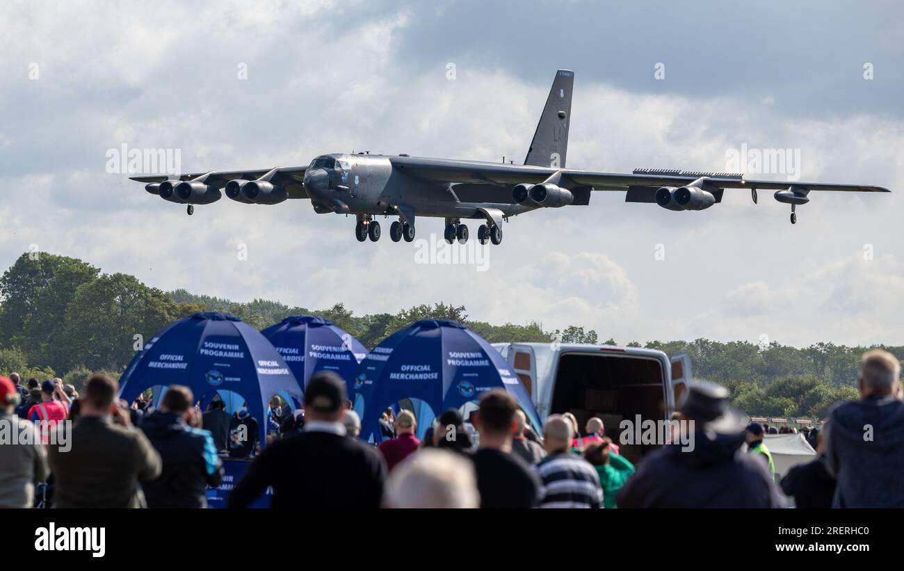 United States Air Force - Boeing B-52H Stratofortress, Ankunft in RAF Fairford für das Royal International Air Tattoo 2023. Stockfoto