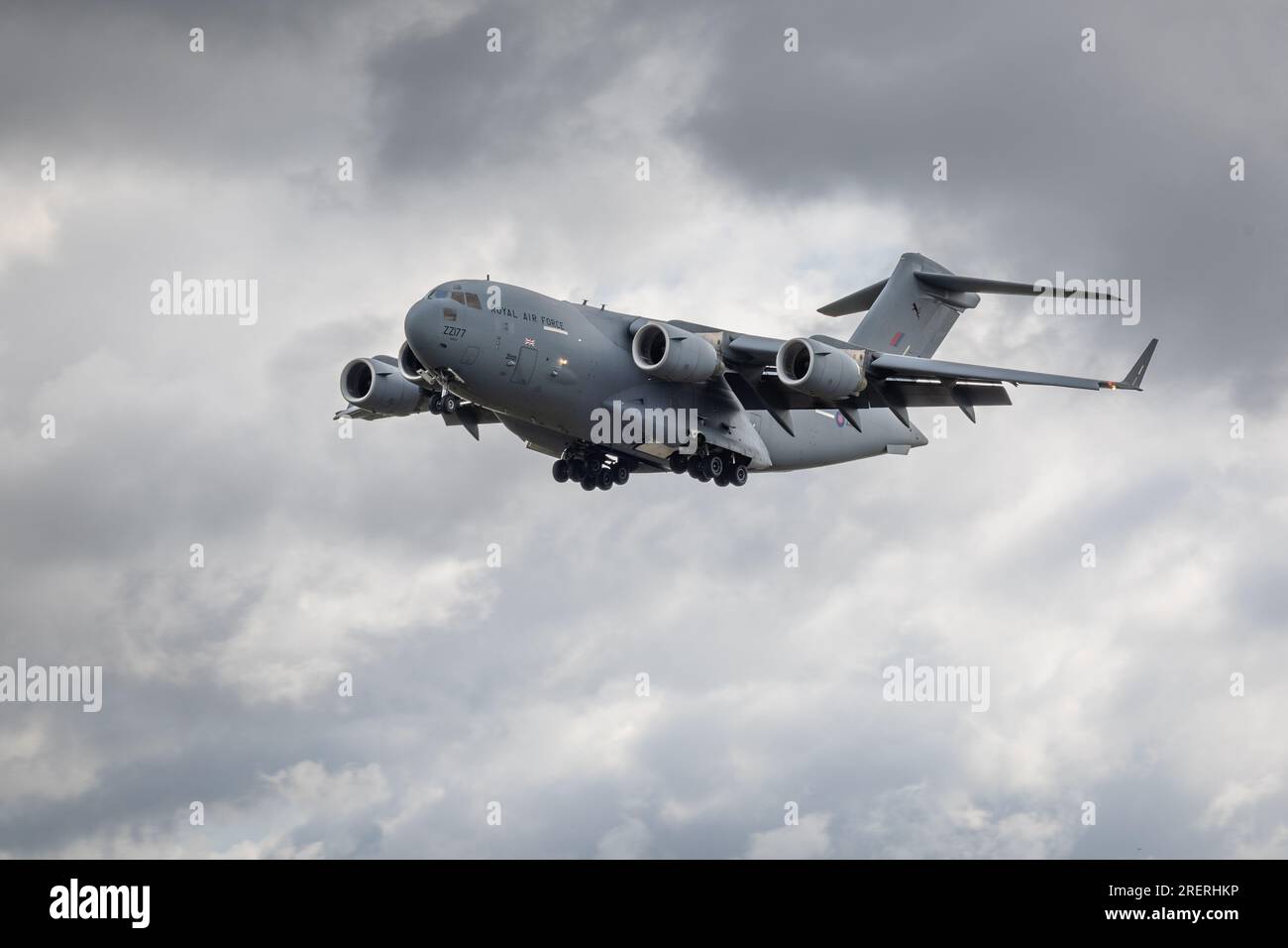 Royal Air Force - Boeing C-17A Globemaster III, Ankunft in RAF Fairford für die Royal International Air Tattoo 2023. Stockfoto