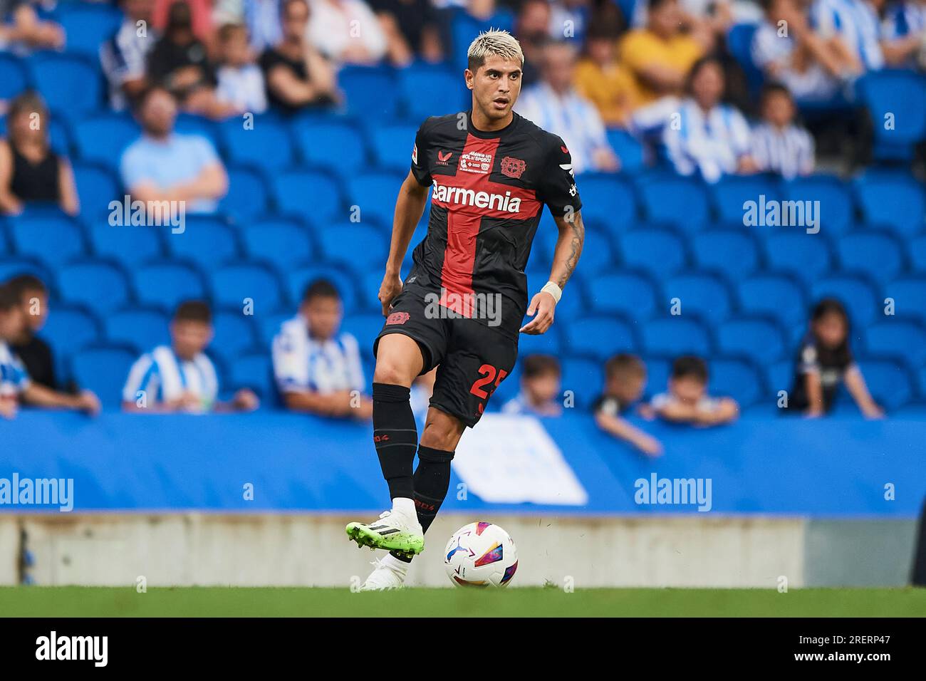 San Sebastian, Spanien. 29. Juli 2023. Exequiel Palacios von Bayer 04 Leverkusen während des Vorsaison-Freundschaftsspiels zwischen Real Sociedad und Bayer Leverkusen spielte am 29. Juli 2023 im reale Arena Stadium in San Sebastian, Spanien. (Foto: Cesar Ortiz/PRESSINPHOTO) Kredit: PRESSINPHOTO SPORTS AGENCY/Alamy Live News Stockfoto