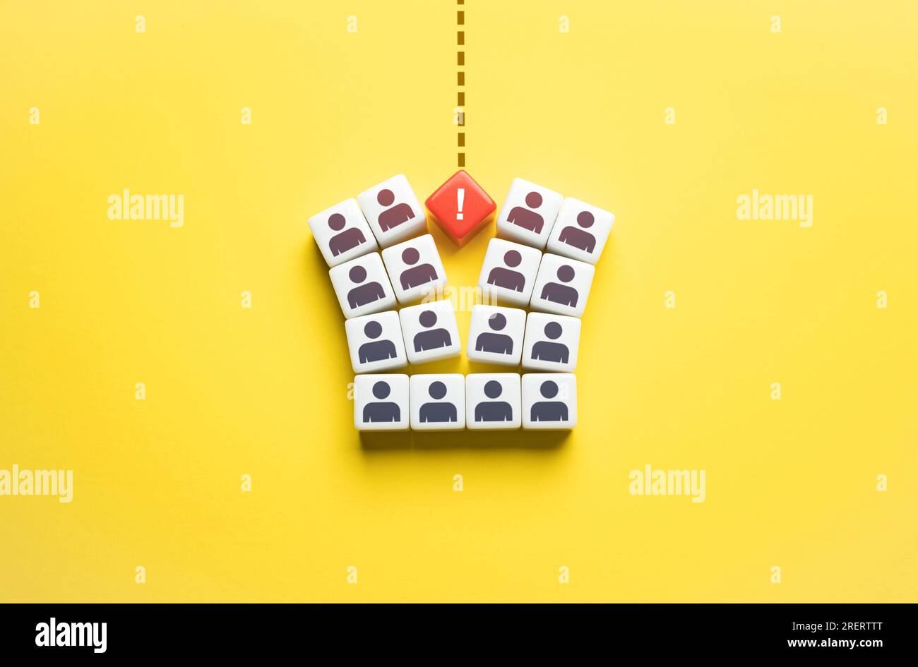 Oppositionsgruppen. Mangelnder Konsens. Ideologischer Konflikt. Rivalität zur Verbesserung der Arbeitseffizienz. Teilen, trennen. Stockfoto