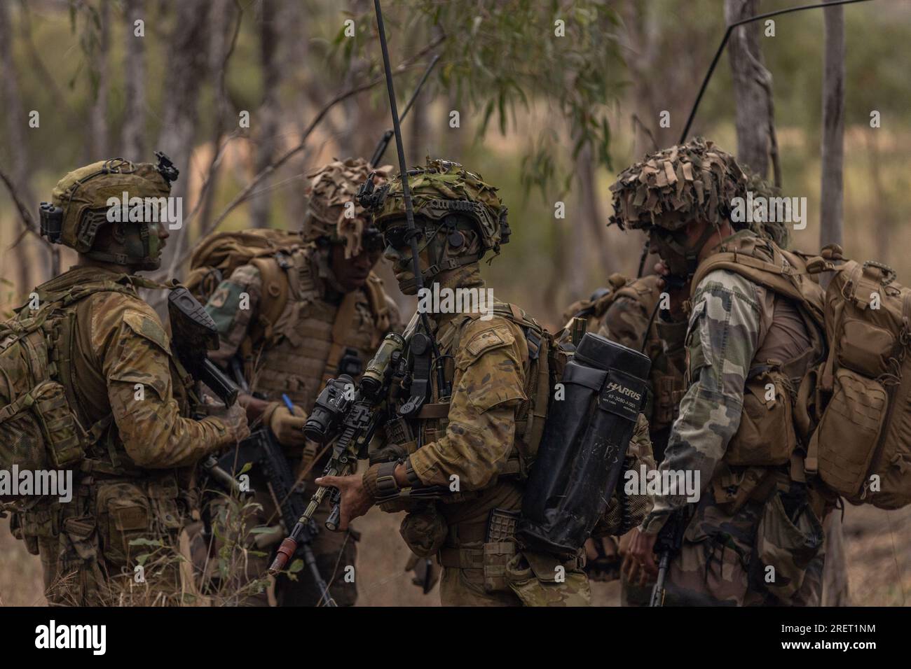 Townsville, Australien. 26. Juli 2023. Australische Soldaten mit Battle Group RAM, 7. Brigade führen während der multilateralen Übung Talisman Sabre 23 im Townsville Field Training Area, 26. Juli 2023 in Townsville, Queensland, Australien. Kredit: Sergeant Oniel McDonald/U.S. Army/Alamy Live News Stockfoto