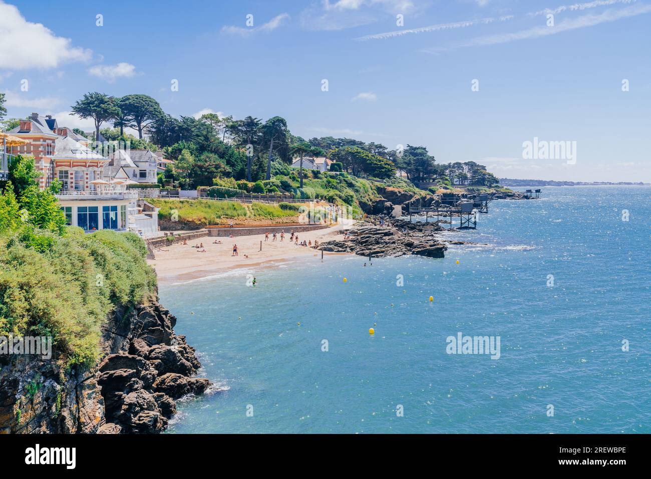Malerischer Strand in Frankreich. Plage de la Source, Pornic Stockfoto