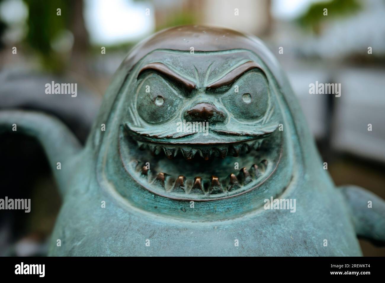 Juni 2023, Sakaiminato. YokaiStatuen (übernatürliche Wesen) aus Mizuki