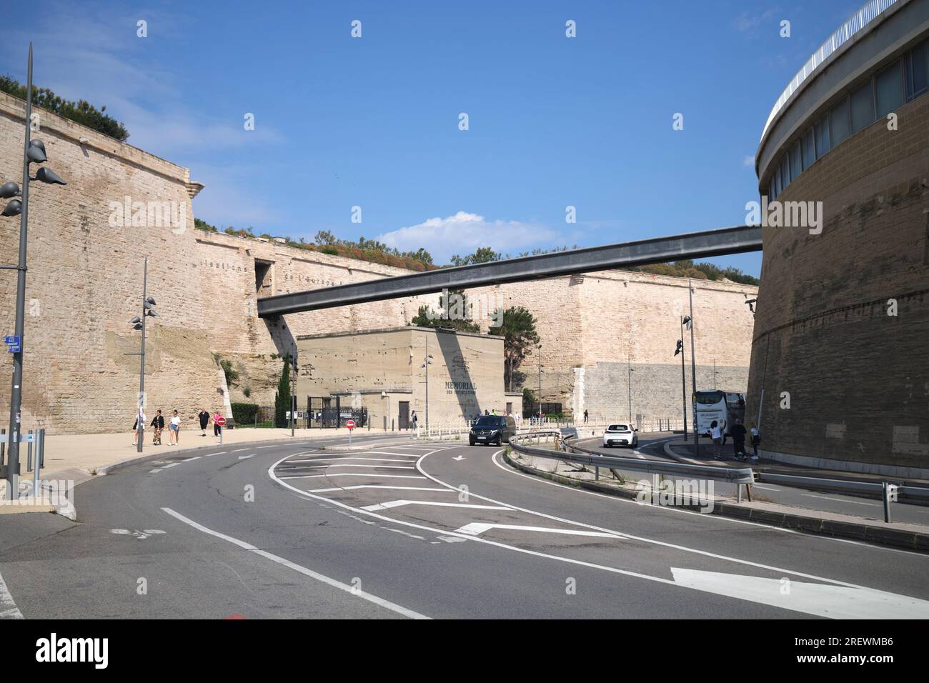 MuCEM mit Fußgängersteg Marseille Frankreich Stockfoto