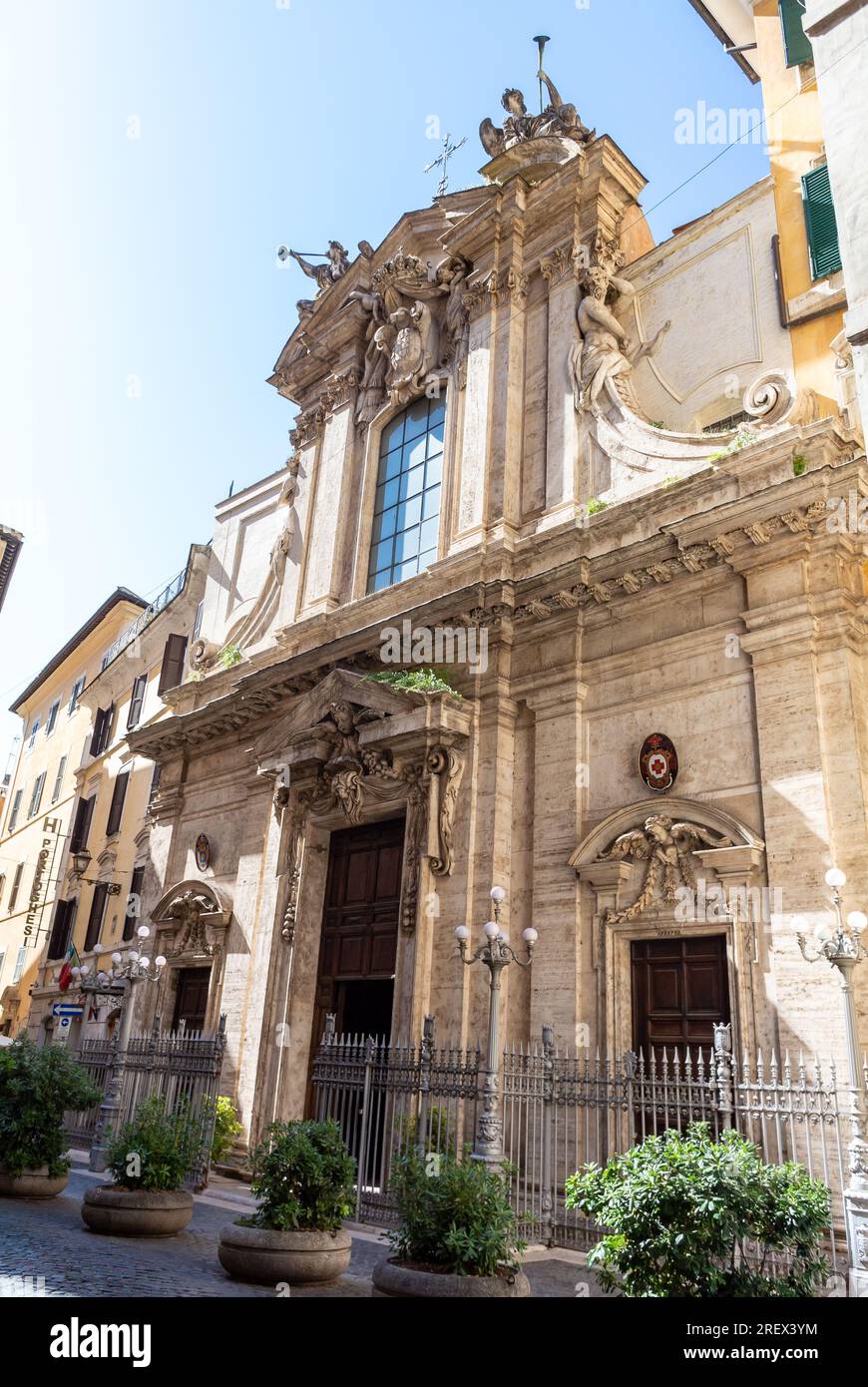 Rom, Latium, Italien, die Fassade der Kirche des heiligen antonius portugals (auf Italienisch: chiesa di sant'antonio dei portoghesi) Stockfoto