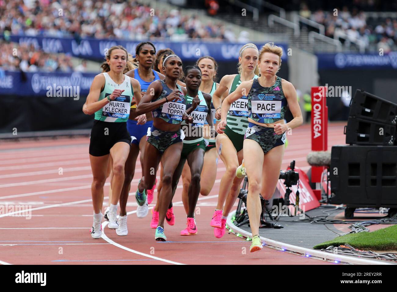 Natoya GOULE-TOPPIN (Jamaika), Jemma REEKIE (Großbritannien), Aneta LEMIESZ (Pace) (Polen), Sage HURTA-KLECKER (Vereinigte Staaten von Amerika), die im Finale der Frauen 800m bei der 2023 teilnehmen, IAAF Diamond League, Queen Elizabeth Olympic Park, Stratford, London, UK. Stockfoto