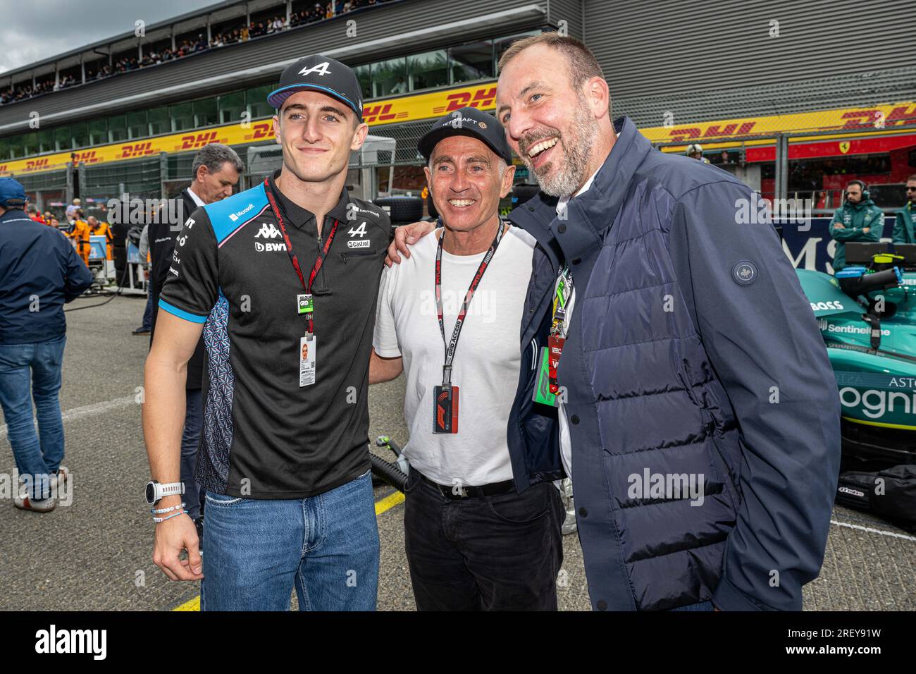 Stavelot, Belgien. 30. Juli 2023. Alpine F1 Team Reserve Driver Australian Jack Doohan, ehemaliger MotoGP-Weltmeister Australian Mick Doohan posiert für den Fotografen im Spa Francorchamps Circuit CFO Melchior Wathelet posiert für den Fotografen beim F1 Grand Prix of Belgium Auto Race, in Spa-Francorchamps, Sonntag, 30. Juli 2023. Der Spa-Francorchamps Formel 1 Grand Prix findet an diesem Wochenende vom 28. Juli bis 30. Juli statt. BELGA FOTO JONAS ROOSENS Kredit: Belga News Agency/Alamy Live News Stockfoto