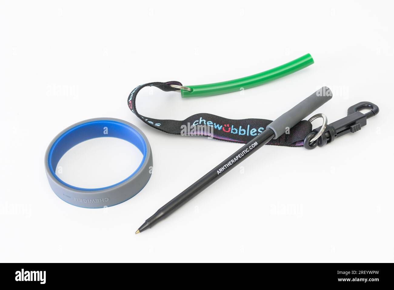 Hasselt. Limburg-Belgien 22-04-02023. Große Strong Tubes, Stift und Ring von Chubuddy Chewubbles für sehr aggressives Kauen. ADHS und Autismus-Syndrom Stockfoto