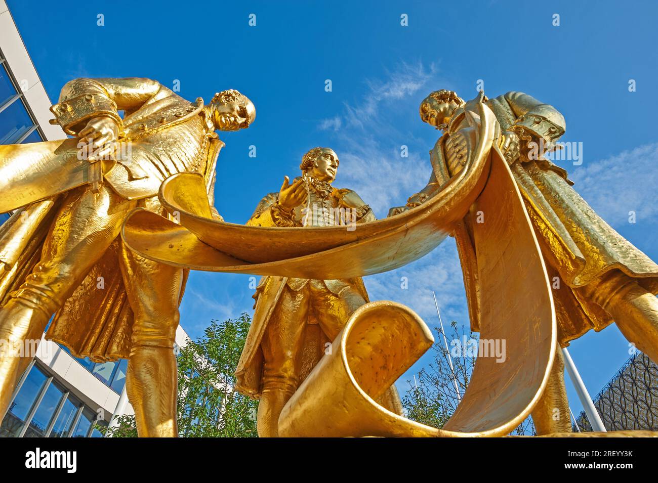 Statue der „Golden Boys“, James Watt, William Murdoch und Matthew Boulton - Pioniere der industriellen Revolution im Zentrum von Birmingham. Stockfoto