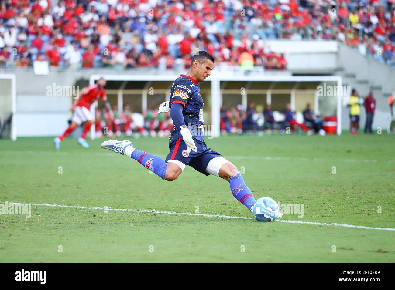 Natal, Brasilien. 30. Juli 2023. RN - WEIHNACHTEN - 07/30/2023 - BRASILEIRO C 2023, AMERICA-RN X PAYSANDU - Bruno, trifft schnell den Torkick beim Versuch, den Gegenangriff zu verbinden, Arena das Dunas, 07/30/2023 Foto: Alexandre Lago/AGIF/Sipa USA Credit: SIPA USA/Alamy Live News Stockfoto