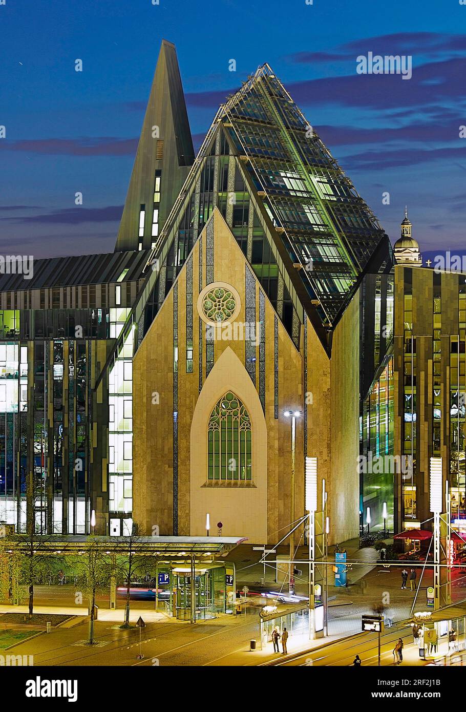 Neuaugusteum, Hauptgebäude der Universität Leipzig am Abend, Deutschland, Sachsen, Leipzig Stockfoto