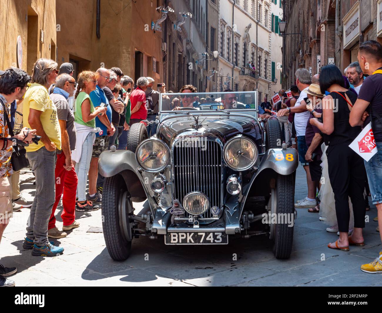 1934 LAGONDA M45 RAPIDE, Mille Miglia 2023, day3 in Siena Stockfoto